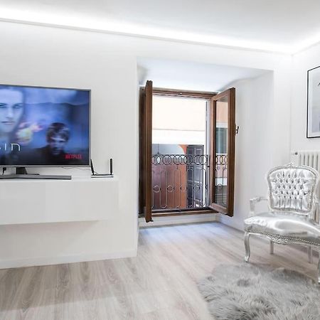 My Piazza Navona Jacuzzi Suite -Topcollection 로마 외부 사진