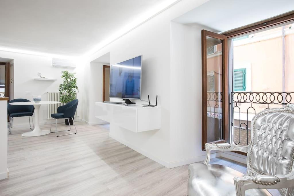 My Piazza Navona Jacuzzi Suite -Topcollection 로마 외부 사진