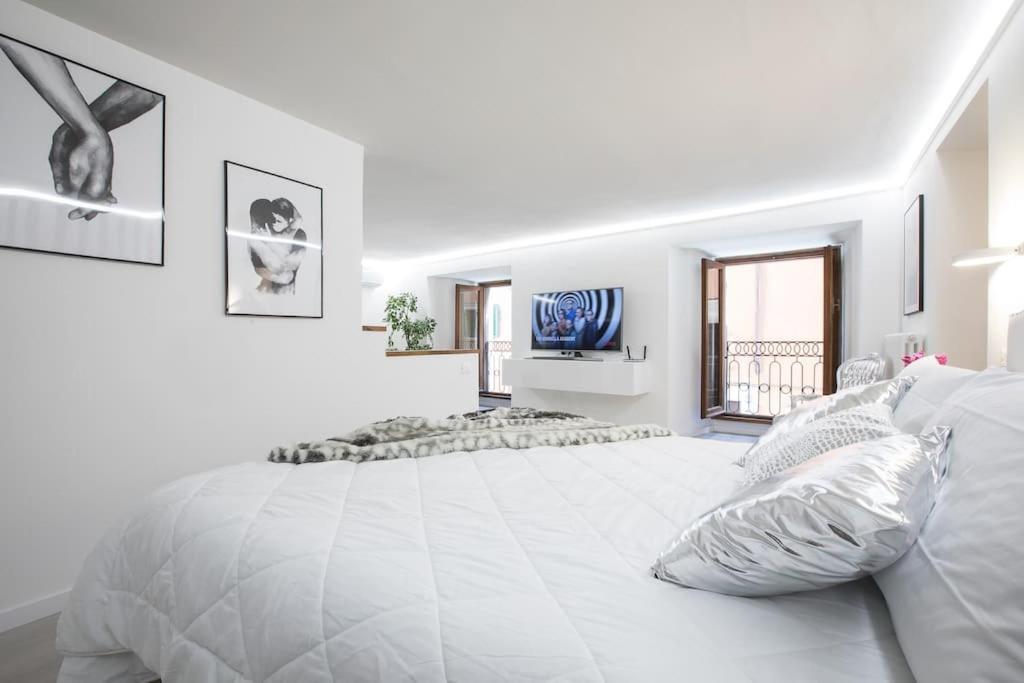 My Piazza Navona Jacuzzi Suite -Topcollection 로마 외부 사진